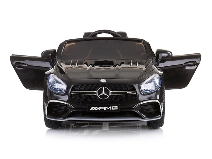 Mercedes Benz Sl65 Amg - Zwart  De Mercedes Benz Sl65 Amg - Zwart is een krachtige auto voor kinderen. Het heeft een 12 volt 7Ah accu, twee 12 volt motoren, een motor op elk achterwiel, en 3 instelKidzcruisers